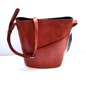 New Isabelle Medium Snakeskin-patterned Bucket Bag Cognac Brown